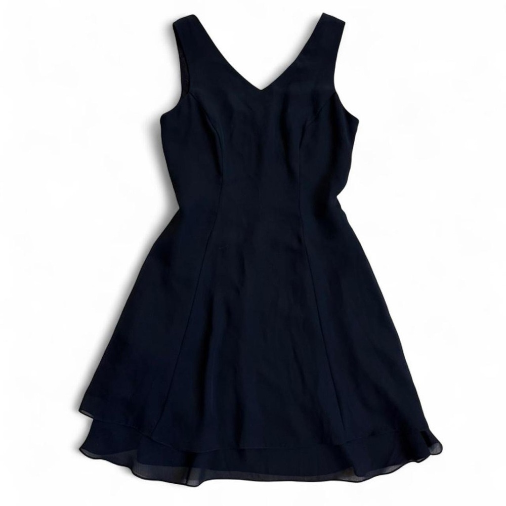 Elegant Black Sleeveless Dress